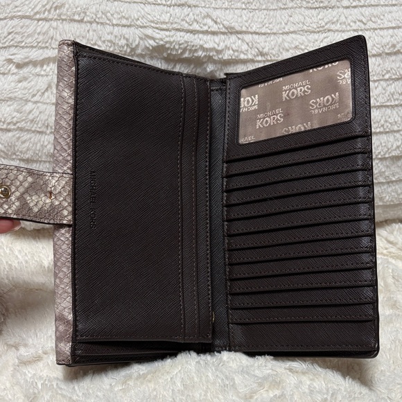 Michael Kors Snake-Embossed Taupe Bi-fold Wallet with Gold MK Logo - Picture 4 of 7